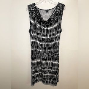 Ann Taylor Geo Sleeveless dress L